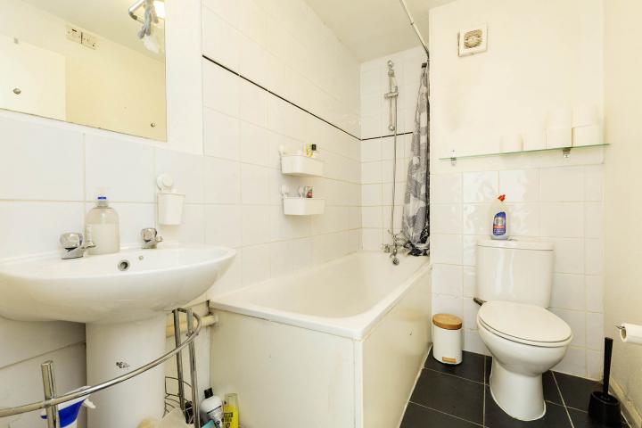 Modern Sharers Apartment Rutland Park, Willesden Green